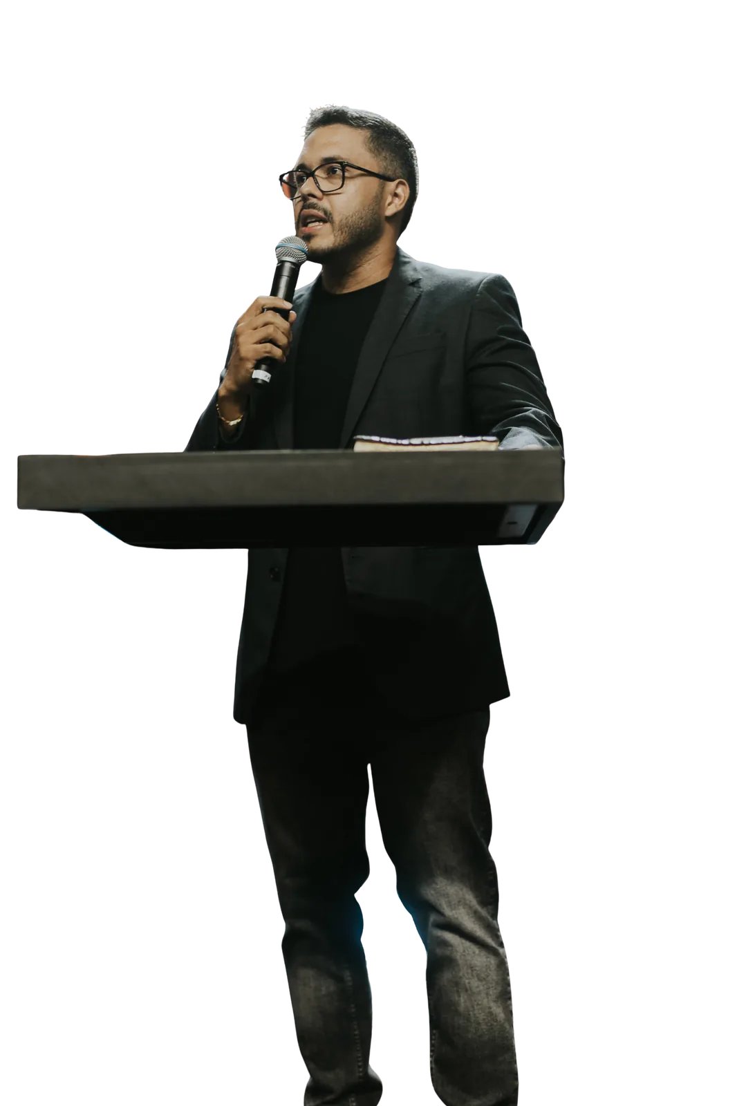 Pr. Antonio Souza ministrando